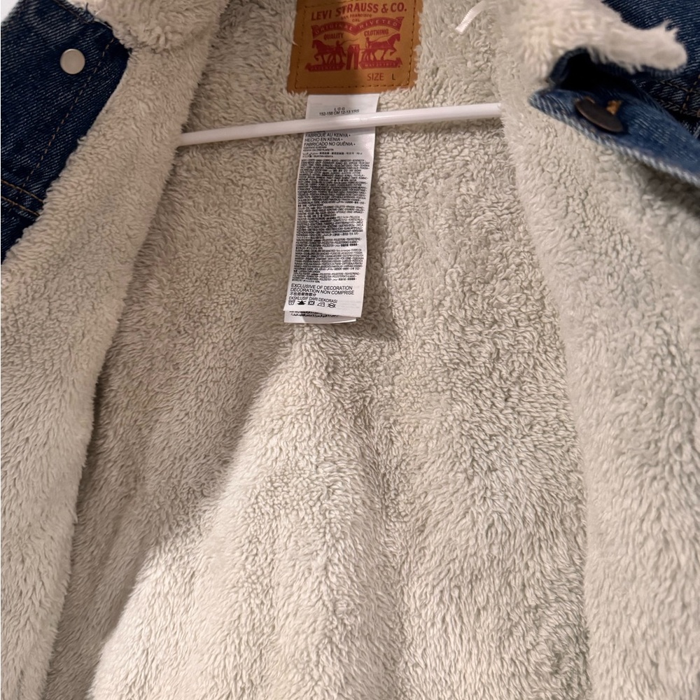 Levi's Sherpa Trucker Jacket women’s - Picture 4 of 4